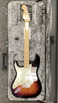 Fender - 011-3032-700